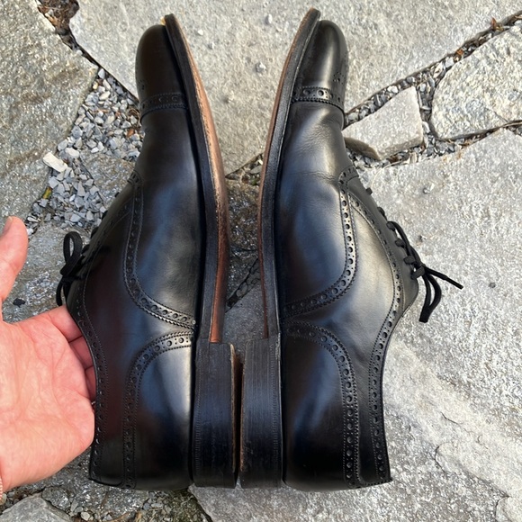 Church’s - Picture 8 of 17